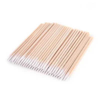 Palitos con algodon 2