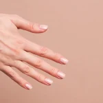 Semilac Skin Tone Cover Base Glitter Peach 7 ml 1