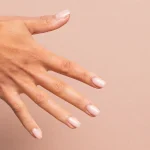 Semilac Skin Tone Cover Base Glitter Peach 7 ml 3